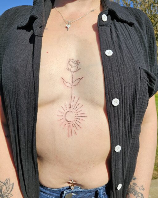 Soleil, lune et rose pour Maya, encore merci pour ta confiance renouvelée depuis longtemps maintenant ! #tatouage #tattoo #bearn #tattoolife #lescar #tattoos #jaimepau #paumaville64 #tattooartist #palois #tatoueuse #lons #billere #tattooing #paloise #villedepau #tatouagefemme #pau #paumaville #vivreapau