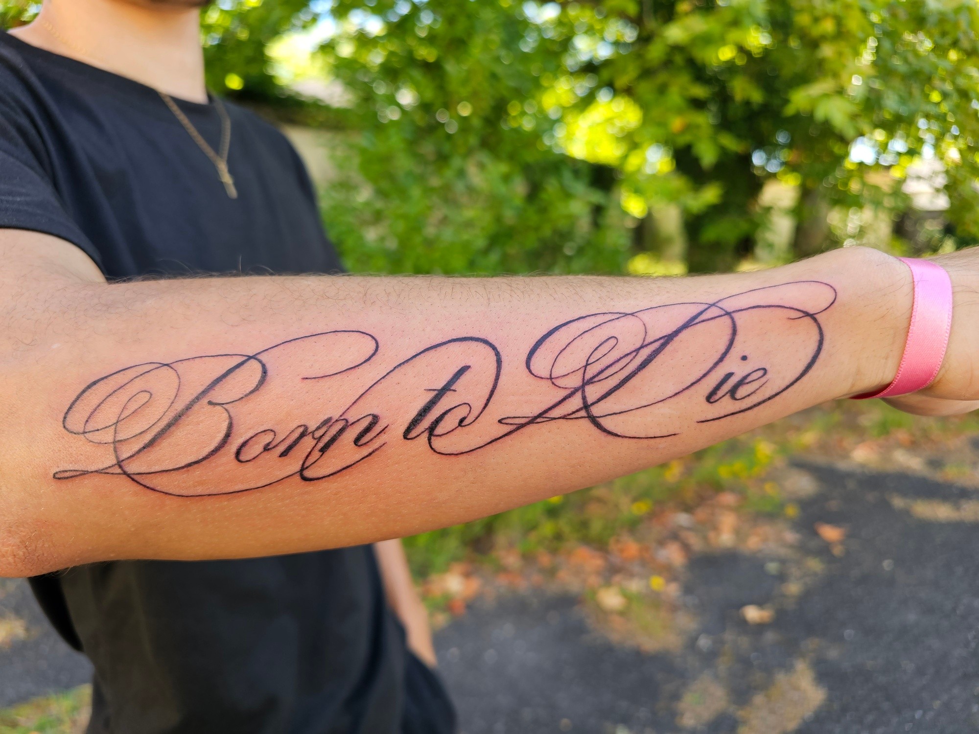 Tattoo de Matthew, né pour mourir mais mourir pour renaître ! Merci !
 #tatouage #tattoos #tattooartist #tattooing #bearn #pau #lons #tatoueuse #tattoolife #lescar #paloise #paumaville #paumaville64 #villedepau #billere #vivreapau #tattoo #tattooart #palois #tattoodesign #tatouages #tatouagefrance