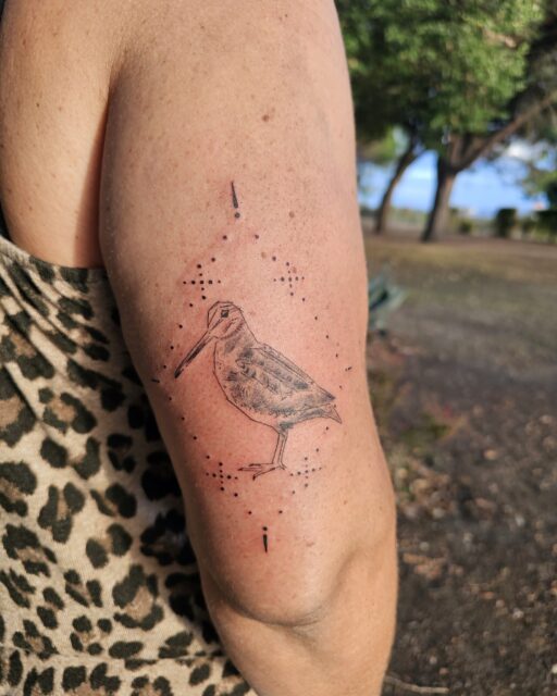 Une mignonne bécasse pour leur papa. Merci Pauline et Gaelle ! #palois #lons #lescar #paloise #tattooartist #tattooart #paumaville #tatouage #tattooing #paumaville64 #tattoolife #tattoodesign #vivreapau #billere #bearn #villedepau #pau #tattoos #tattoo #tatoueuse #tatouagefemme